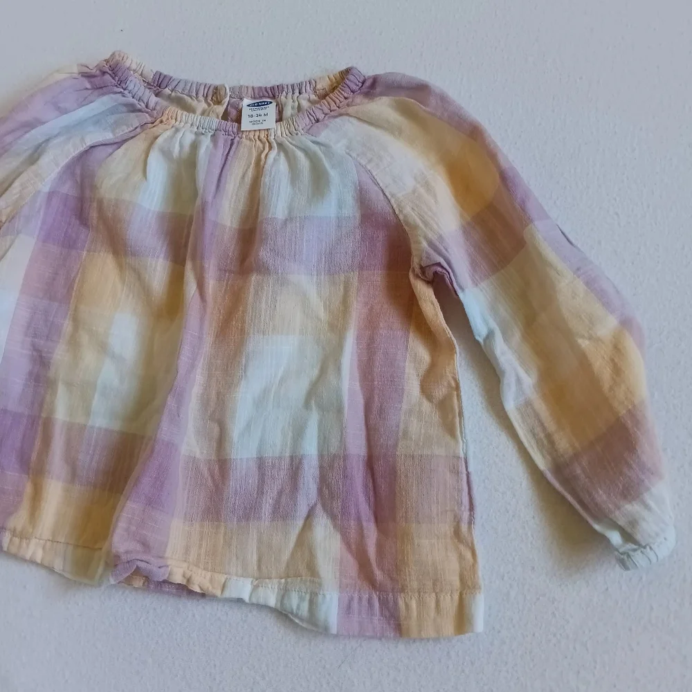 Old Navy Sz 18-24M Plaid 100% Cotton Top
